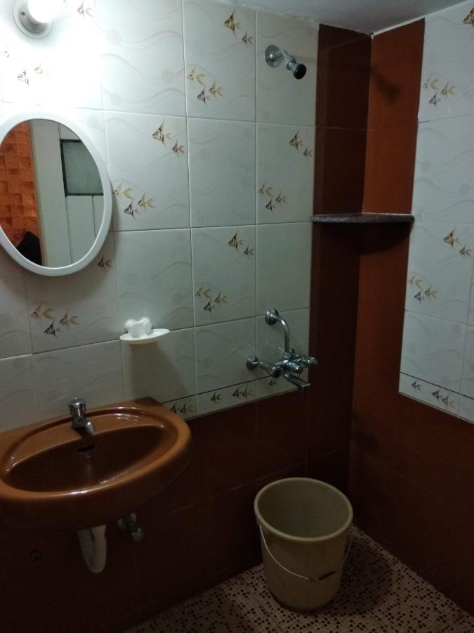 Bis-Lin Home Stay パナジ エクステリア 写真