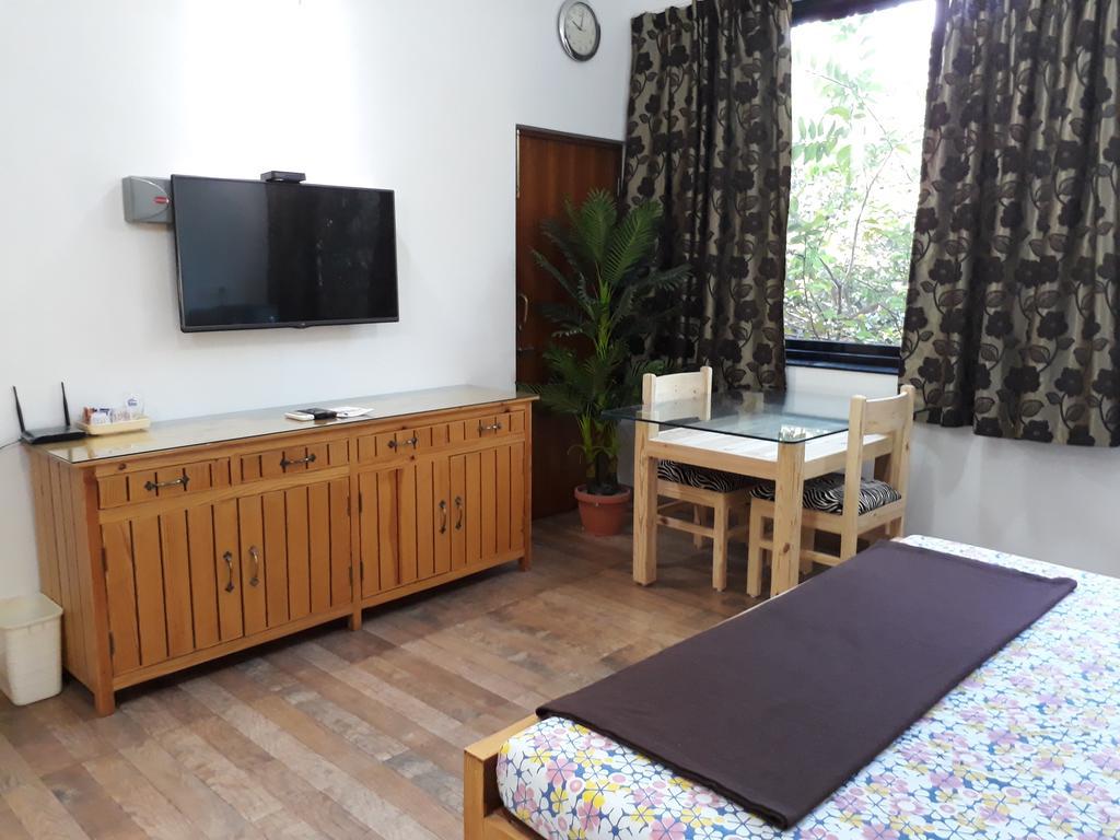 Bis-Lin Home Stay パナジ エクステリア 写真